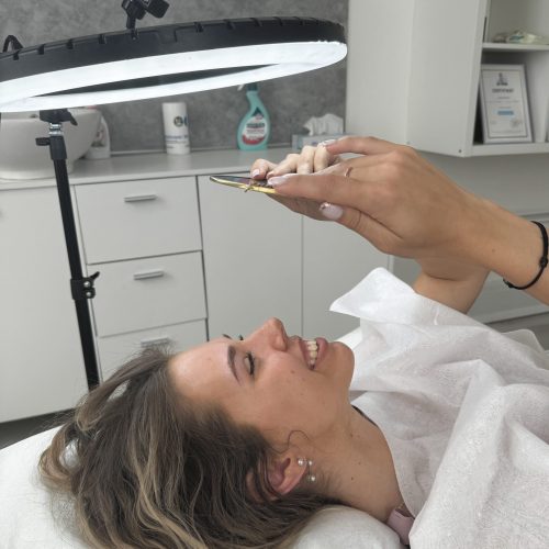 permanentní make-up laminace obočí a řas v Ústí nad Labem